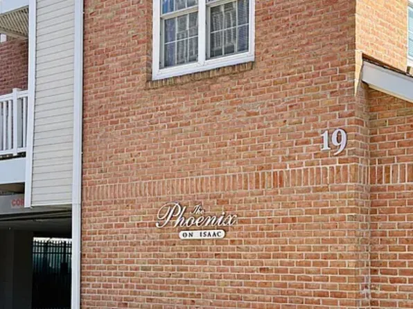 19 Isaacs St Unit 208, Norwalk, CT 06850