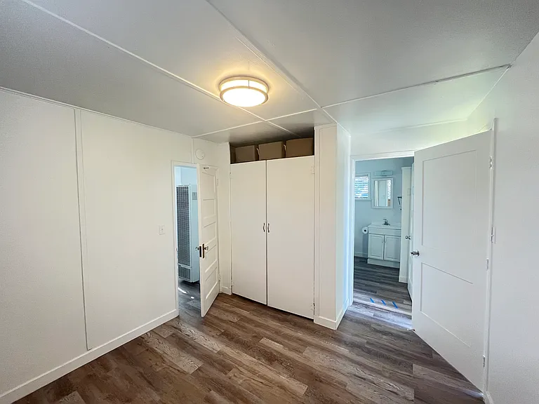 2916 Alder Ave — Photo 6