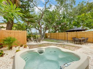 8210 43rd Ave W, Bradenton, FL 34209