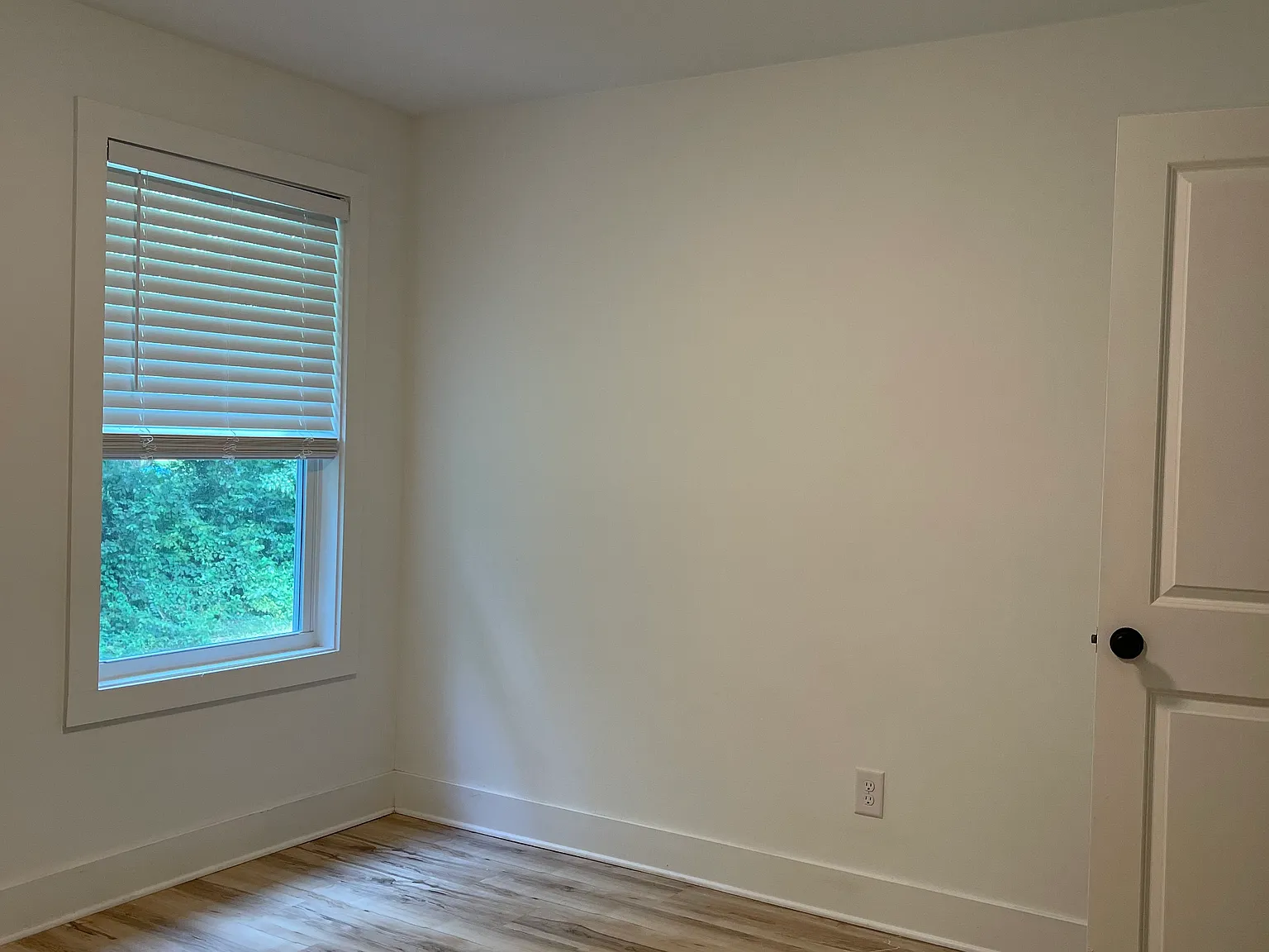 3 bed, 2.5 bath, 1440 sqft, $1,700 — Photo 4