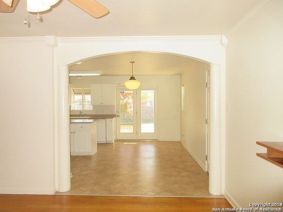 4th image of 338 Goodhue Ave