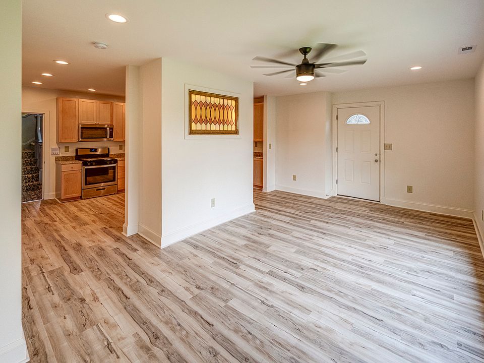 1st image of 2007 Sulgrave Ave #2B