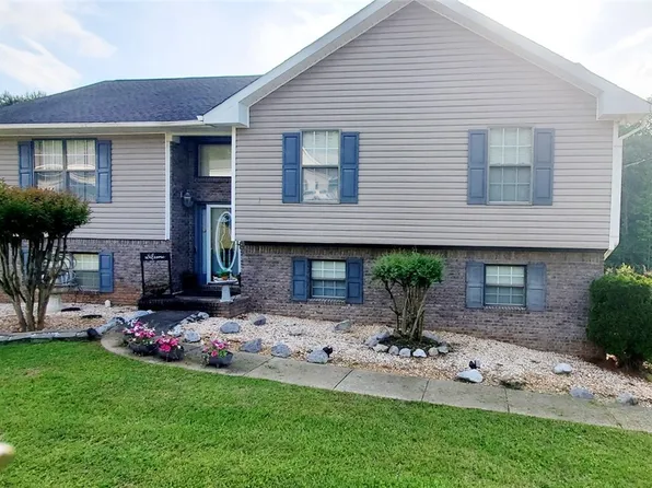 10495 Rolling Valley Dr, Cottondale, AL 35453