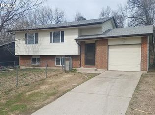 1236 Commanchero Dr, Colorado Springs, CO 80915