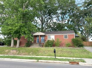 132 37th Ave N, Nashville, TN 37209