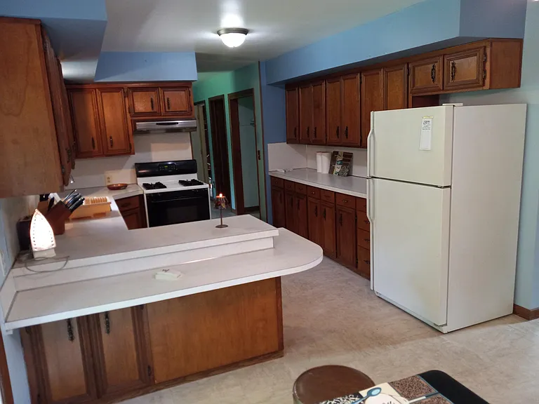 4661 S Sheridan Rd — Photo 6