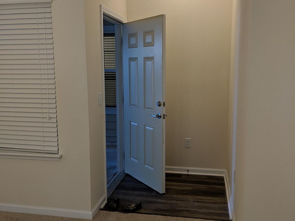 1st image of 4974 Key Lime Dr #204