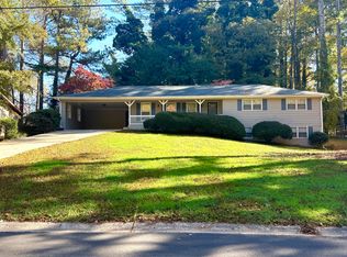 2960 Dara Dr, Marietta, GA 30066