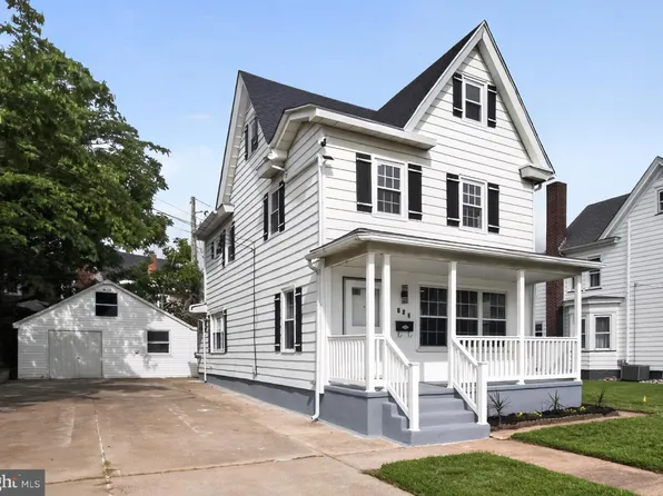 712 Billings Ave, Paulsboro, NJ 08066
