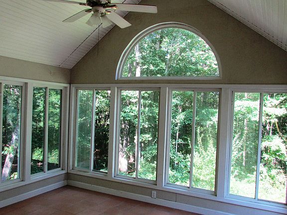 4th image of 6605 Wateroak Dr