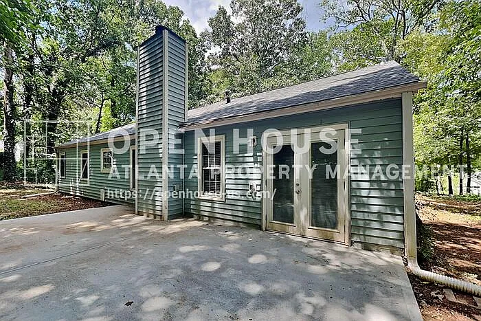 213 Brolley Woods Dr — Photo 18
