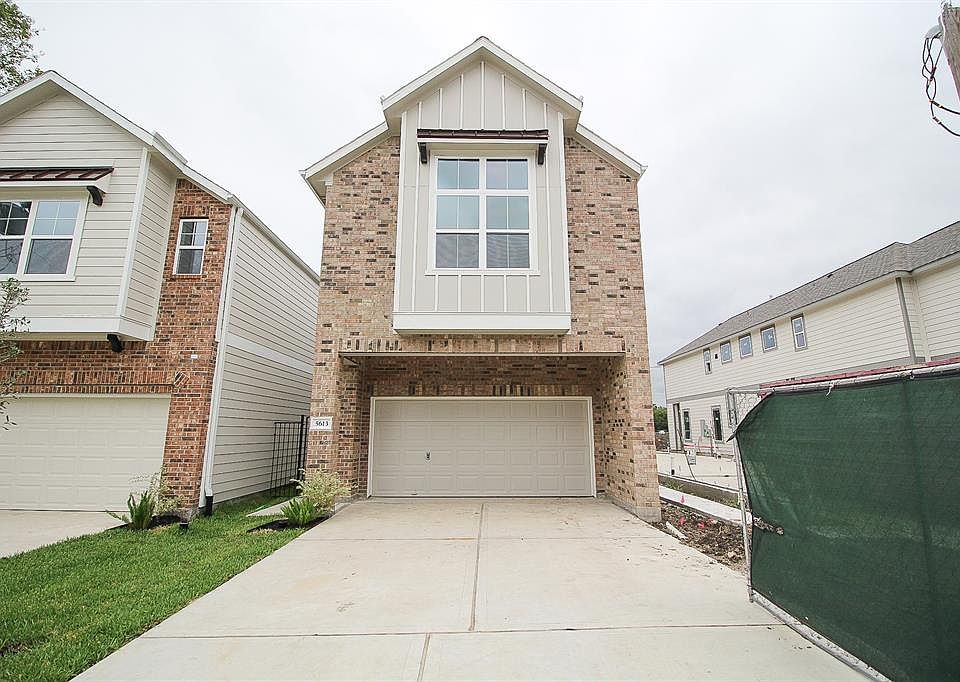 1st image of 5613 Newcastle Dr
