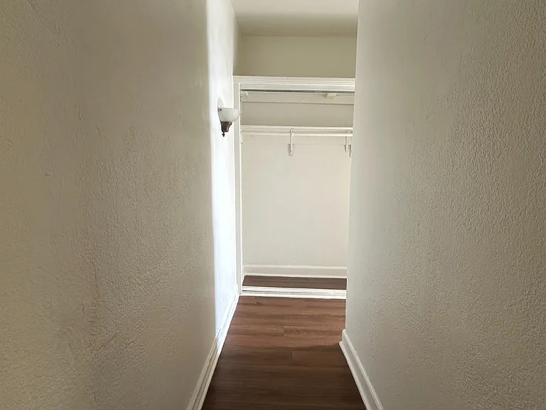 904 S Catalina St #9 — Photo 8