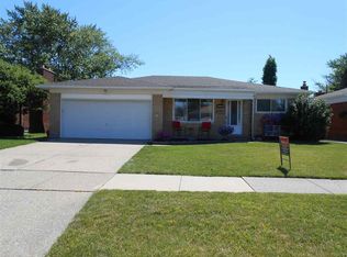 30254 Moulin Ave, Warren, MI