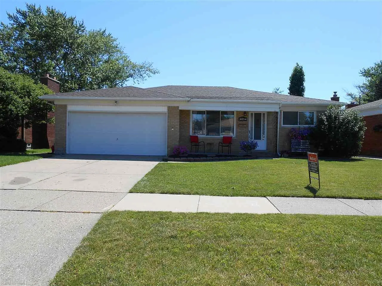30254 Moulin Ave photo 1