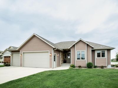 3200 Chaplin Drive Ct, Milford, IA, 51351