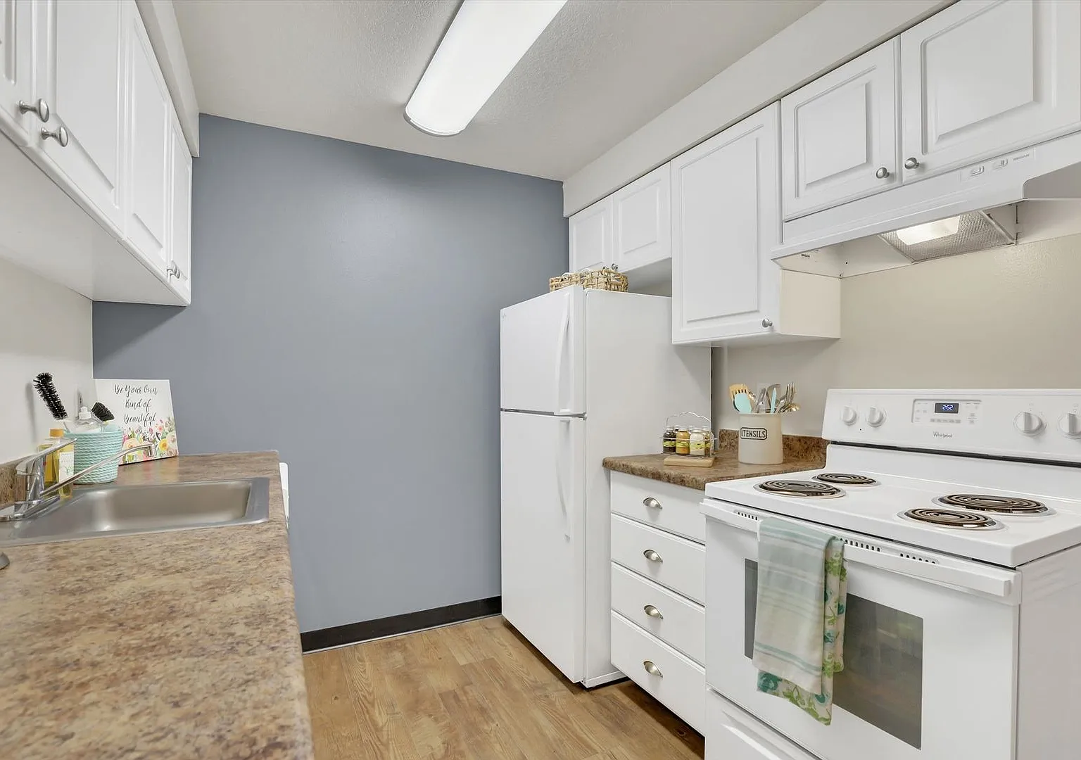 The Heights Apartments — Photo 2