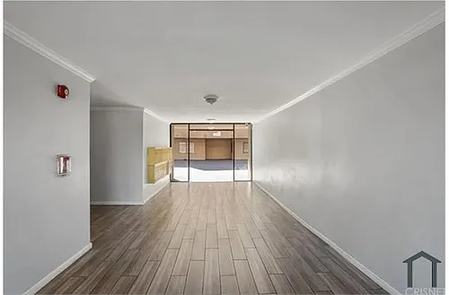 10901 Laurel Canyon Blvd Photo 1
