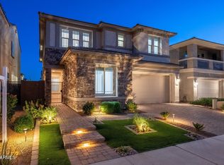 3413 E CREST Lane, Phoenix, AZ 85050