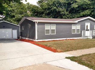 417 James St, Portland, MI 48875