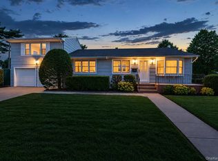 745 Anderson Avenue, Franklin Square, NY 11010