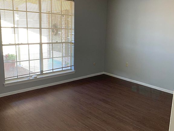 5th image of 8312 Mettler Dr
