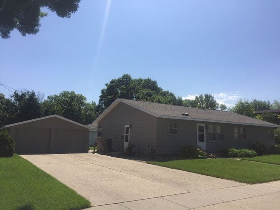 1st image of 617 Luther Dr