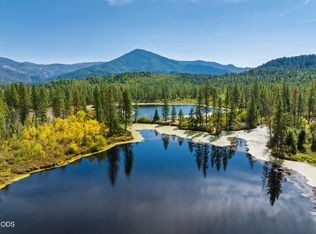 4990 Waldo Rd, Cave Junction, OR 97523
