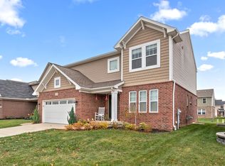 7194 Castell Blvd, Belleville, MI 48111