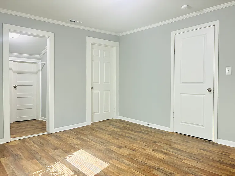 409 Orange St — Photo 14