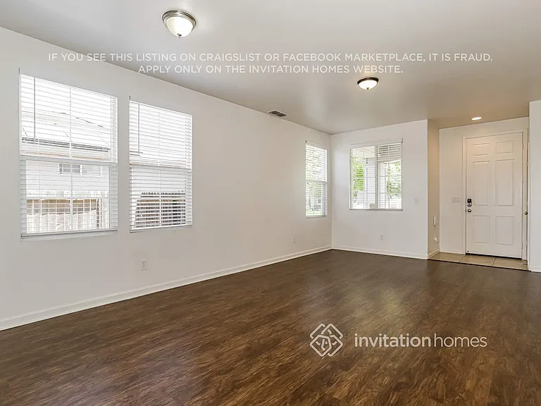 5542 Ravine Ct — Photo 9
