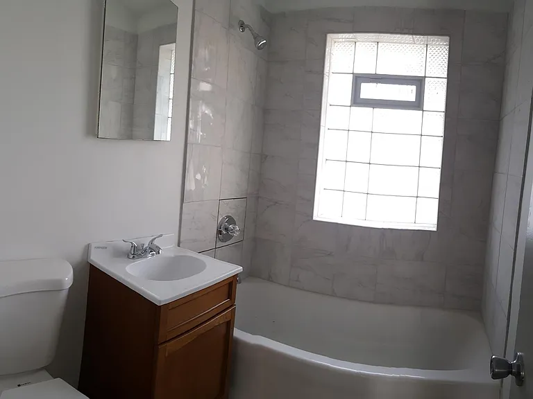 2264 S 75th St — Photo 5