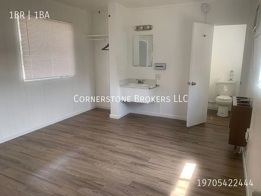 Building Photo - 1408 Edison St #AKA-105