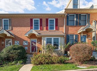 1611 General Howe Dr, Phoenixville, PA 19460