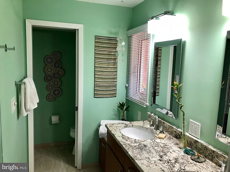 6910 Park Terrace Dr — Photo 8