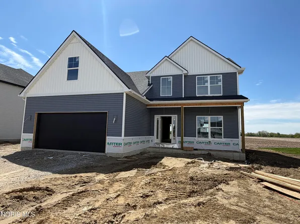 9845 Featherwood Ln, Sylvania, OH 43560