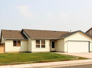 5203 Cleveland Ln, Pasco, WA
