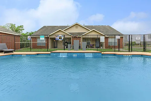 Limestone Ridge Photo 1
