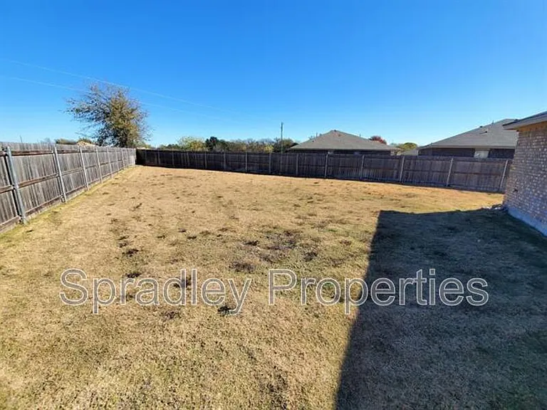 1525 Chance Ct — Photo 13