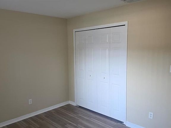3rd image of 4798 TANGERINE AVENUE #4798
