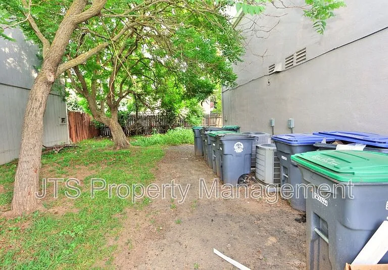 10524 Croetto Way #3 — Photo 67
