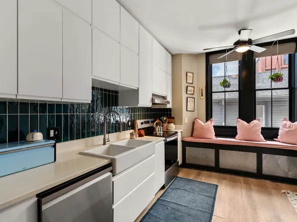 222 Washington St APT 3, Brookline, MA 02445