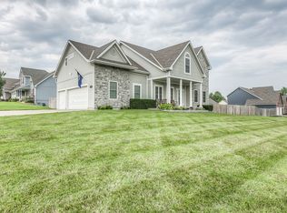 16530 Meadowlark Ln, Basehor, KS 66007