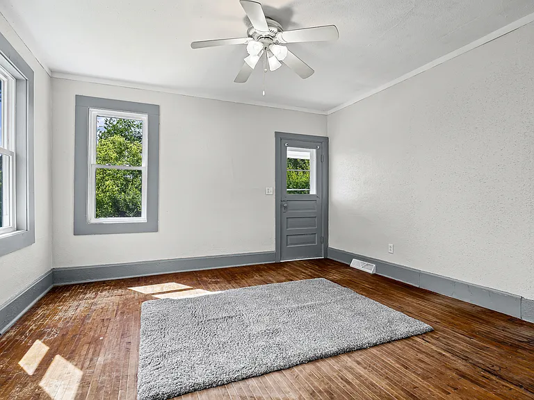 W14751 Mary Ln — Photo 4