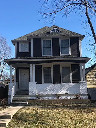 2033 Ruckle St Photo 1