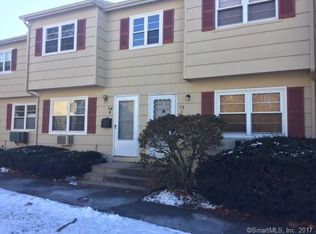 74 Round Tree Dr UNIT 4, Naugatuck, CT 06770