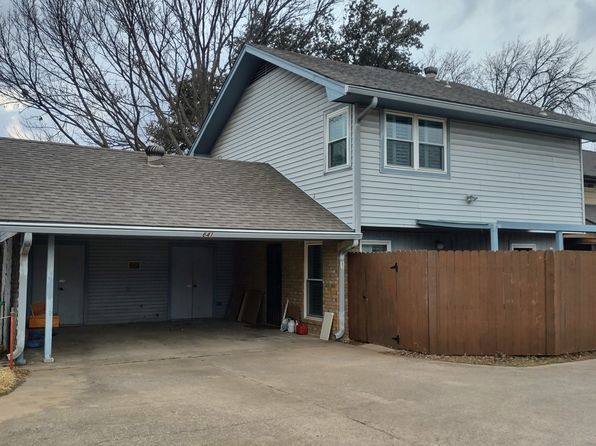 641 Saint Charles Ct