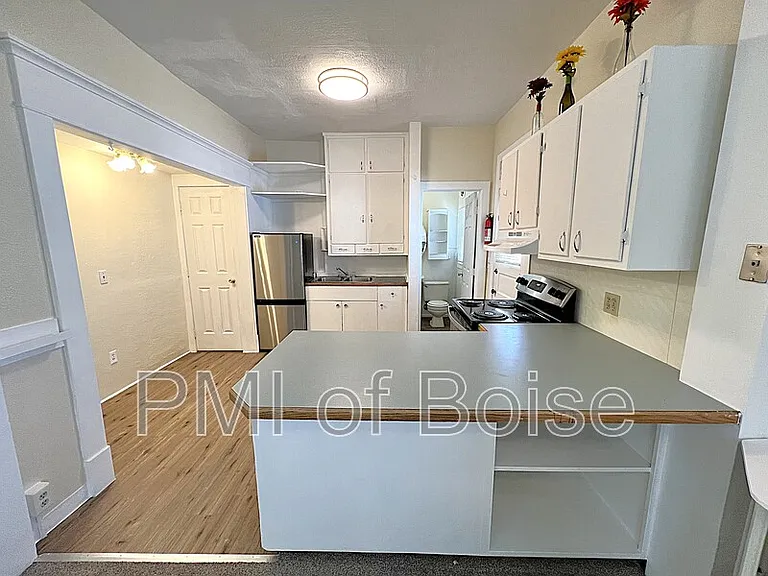 317 E Bannock St #2 — Photo 4