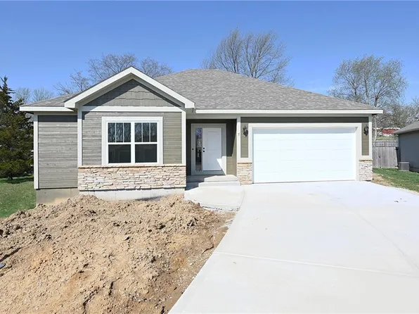 7 Platte Ridge Ct, Edgerton, MO 64444