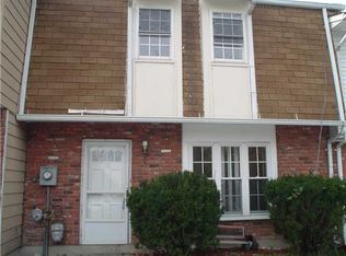 10 Red Barn Ln, Middletown, NY 10940